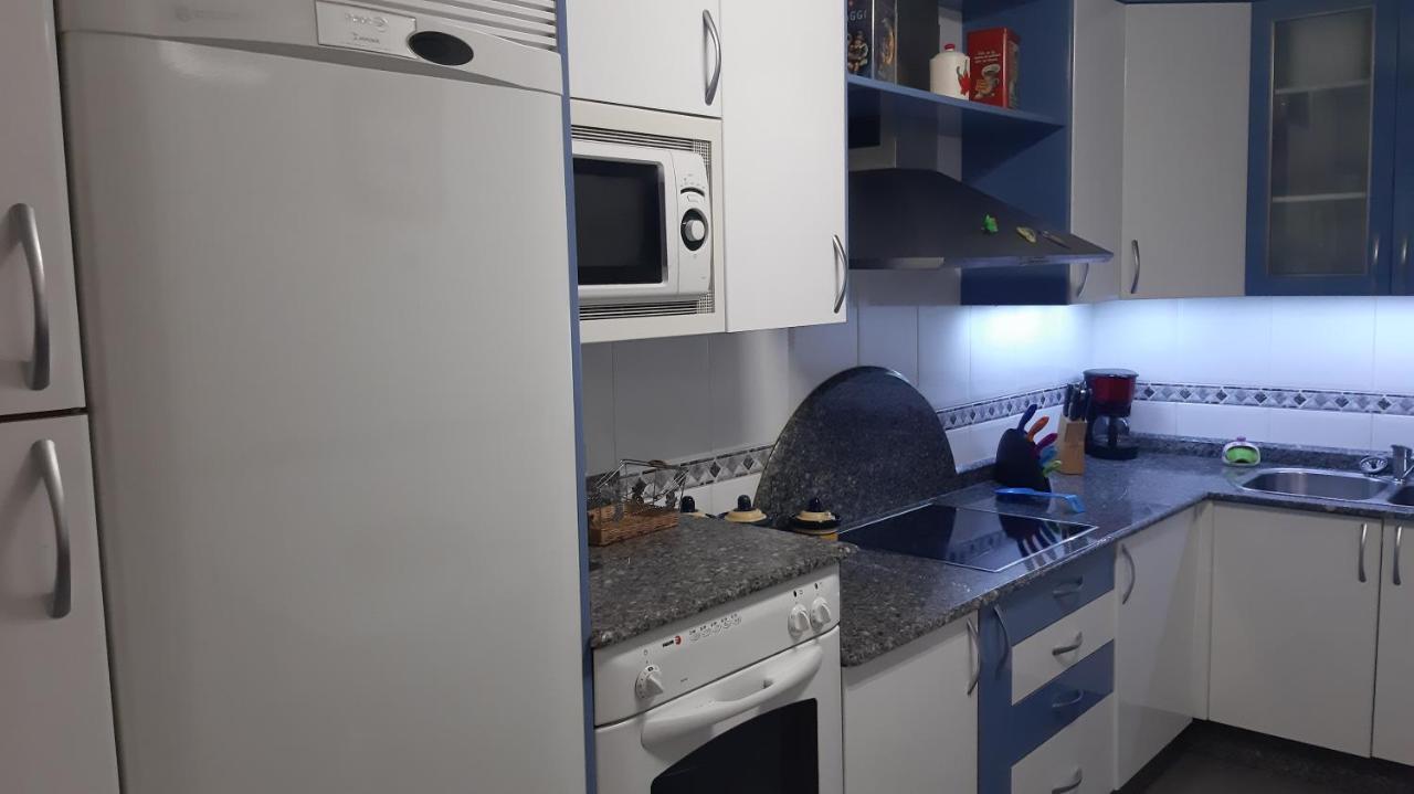 Piso Tranquilo Ponferrada Apartment Bagian luar foto