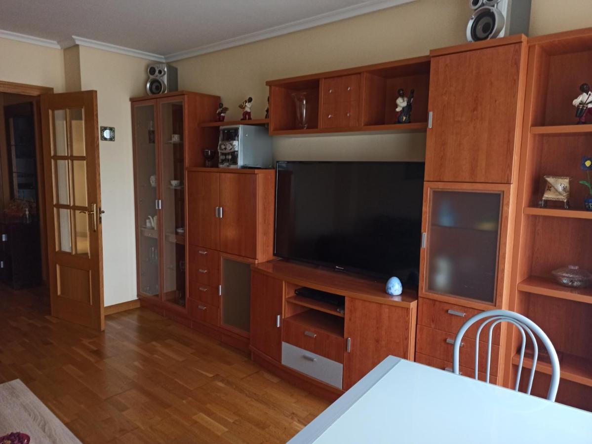 Piso Tranquilo Ponferrada Apartment Bagian luar foto